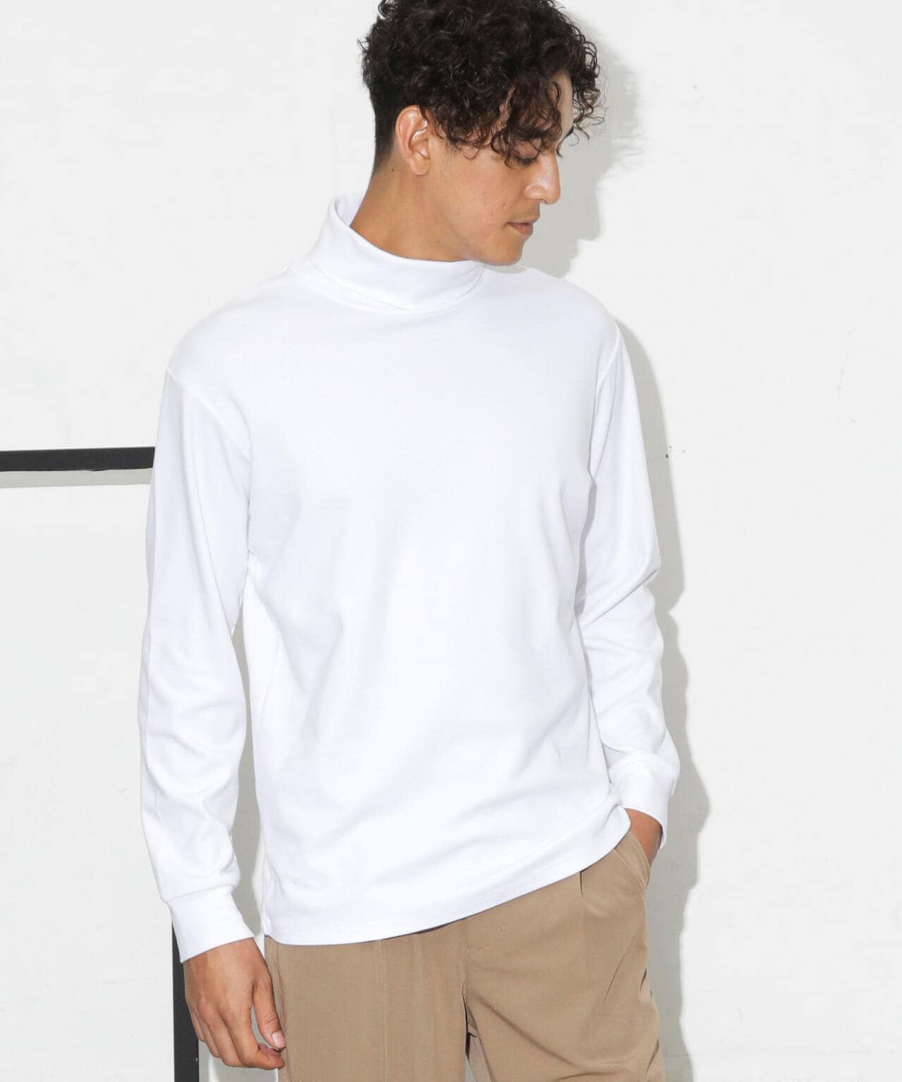 Anti Soaked(R) 汗染み防止 スムースタートルネックTシャツ 長袖 6684223206