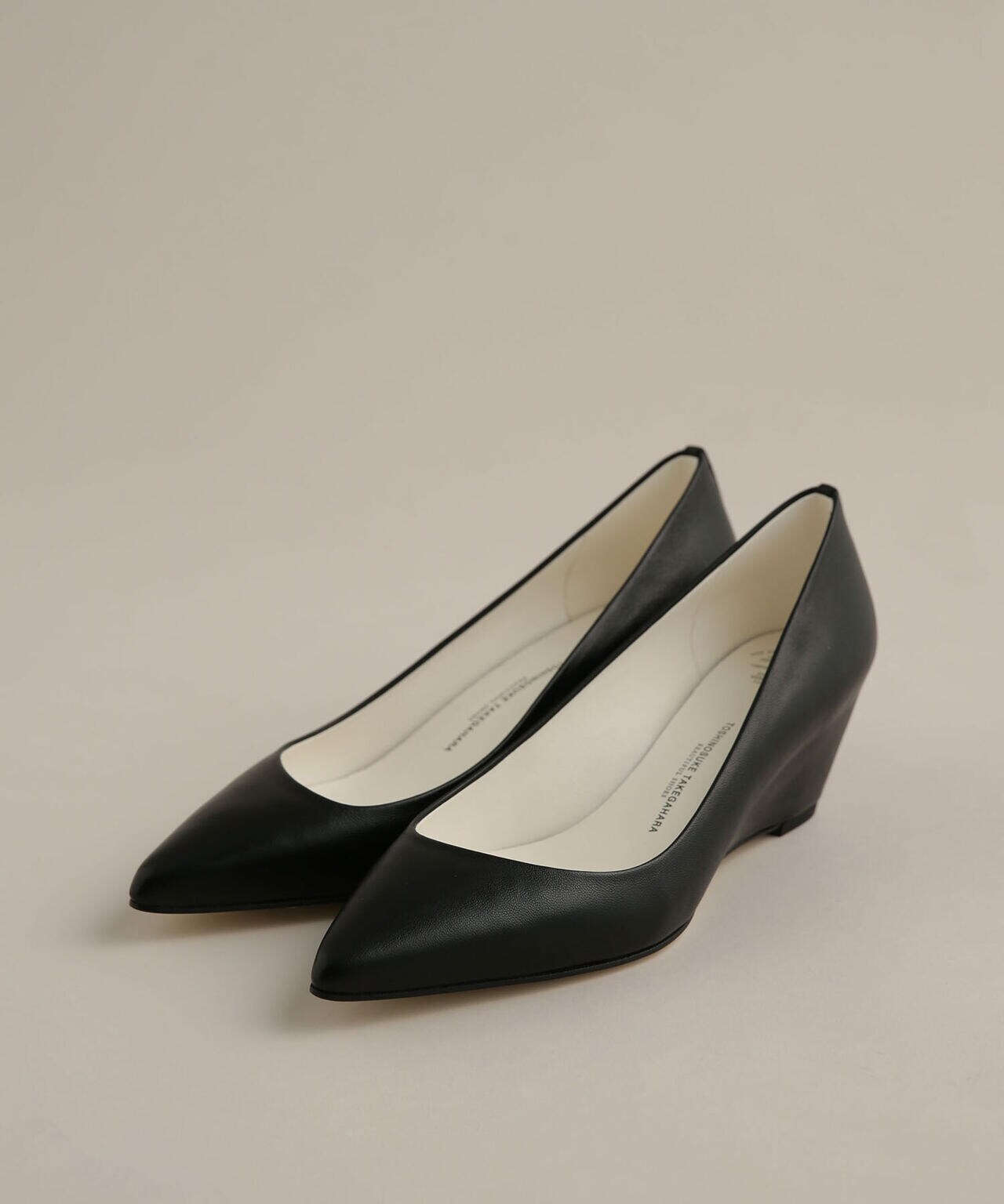 BEAUTIFUL SHOES/MIDDLEPOINTED MONOCHROME 