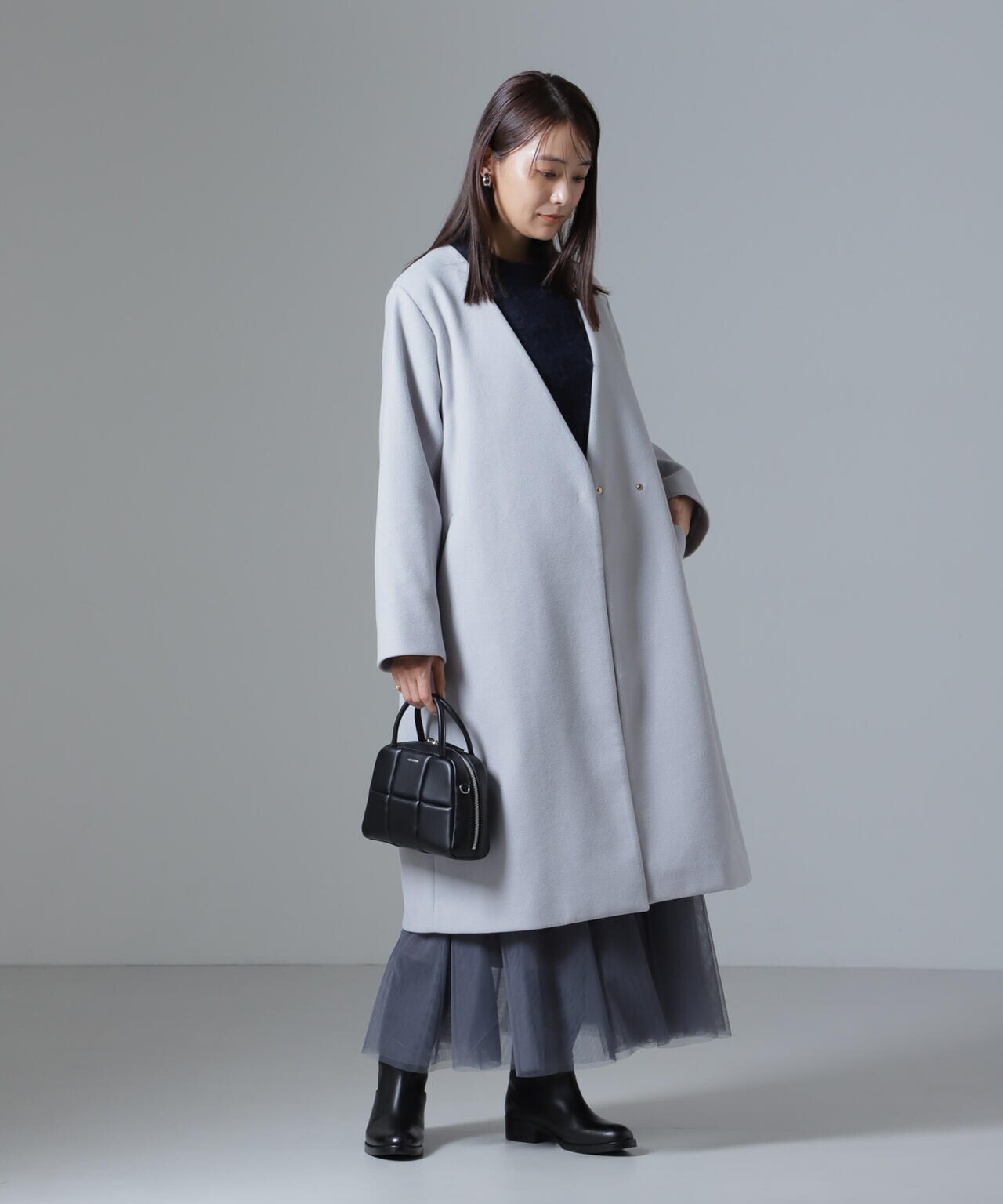 Vネック ノーカラー コート 