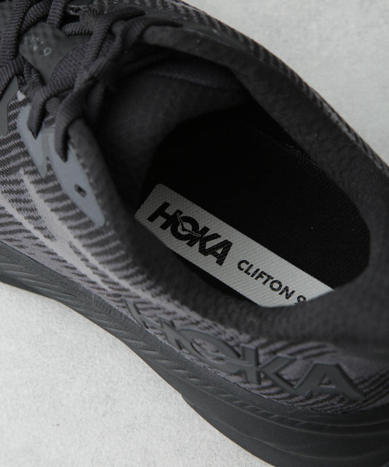 HOKA ONE ONE/M CLIFTON 9 6704234135