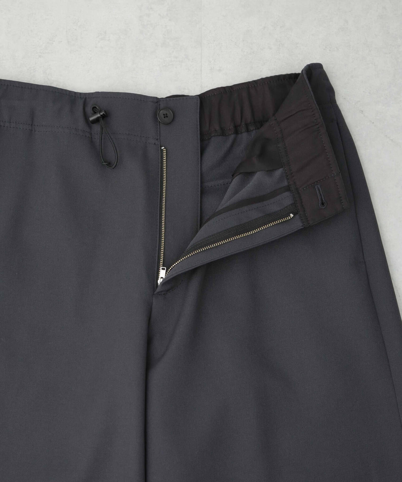 ATON/BACK SATIN UTILITY PANTS