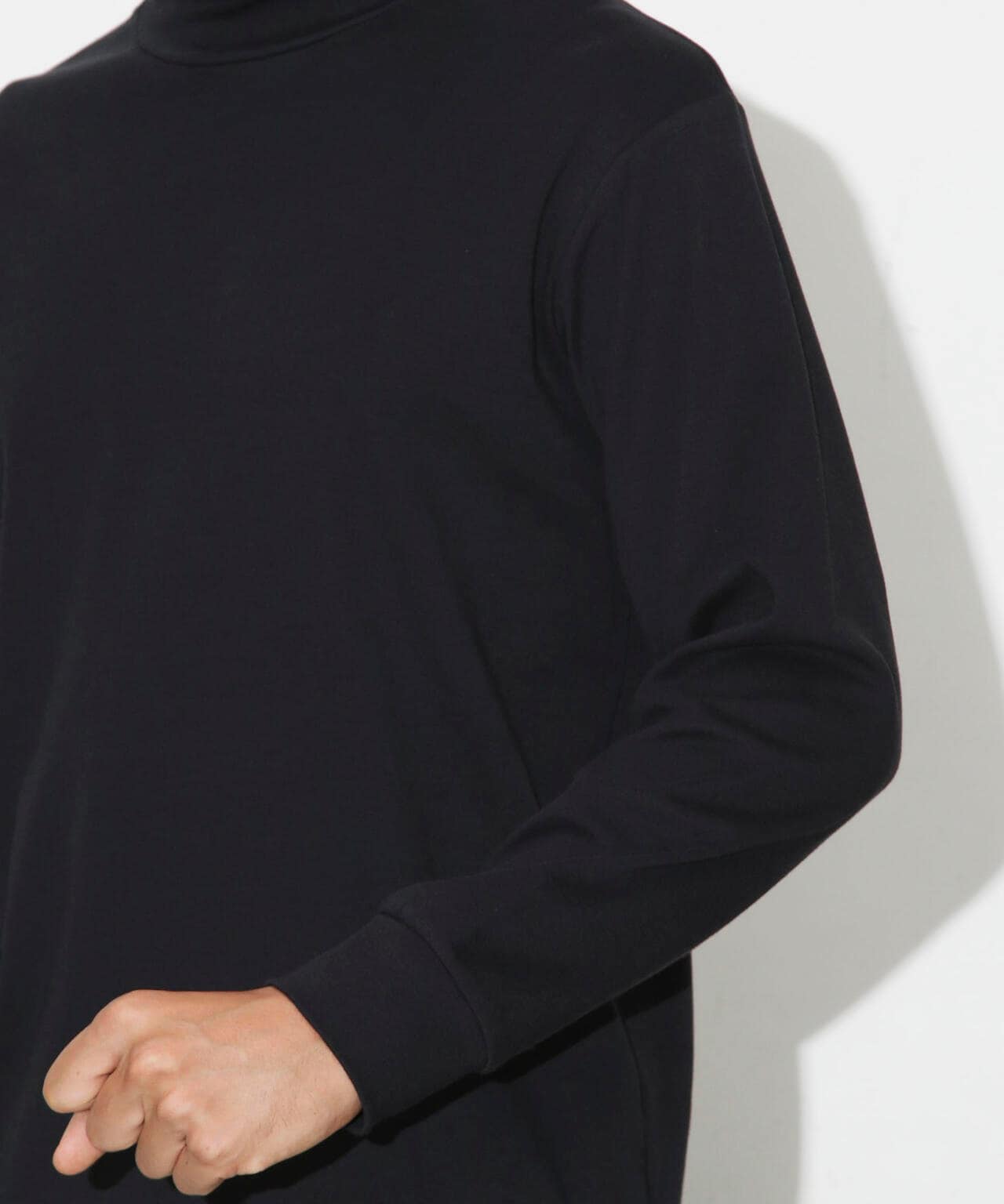 Anti Soaked(R) 汗染み防止 スムースタートルネックTシャツ 長袖 6684223206
