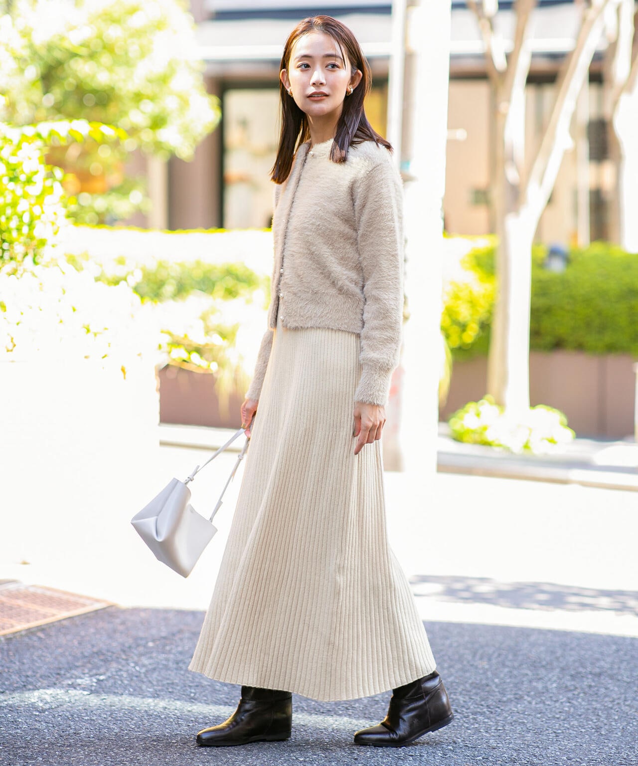 フェザーカーディガン＋リブワンピース 